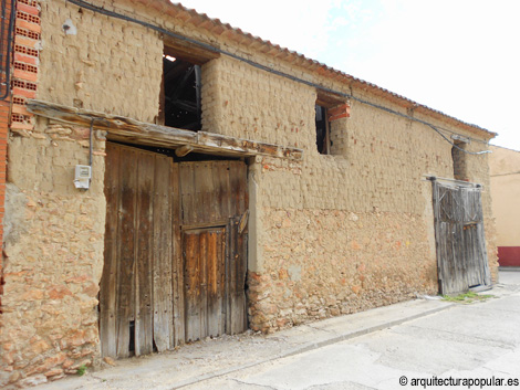 Almacen en Añe, Segovia, fachada
