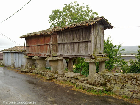 Horreo en Cima da Vila