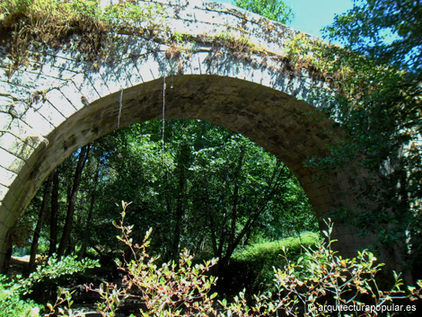 Ponte Mandrás, arco