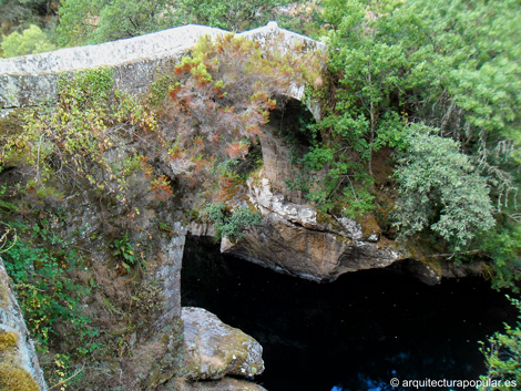 Arco del Puente Taboada