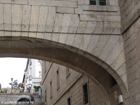 Arcos Casas de Oficio, Capilla detalle