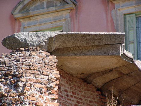 Palacio de Riofrio, detalle empotramiento peldaños