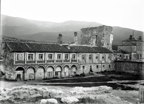 Palacio de Valsain, 1906, lonja de acceso