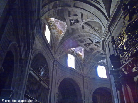 Catedral de Orense. Boveda de la girola