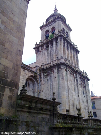 Catedral de Orense. Torre de campanas