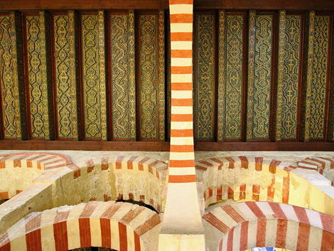 Mezquita de Cordoba,  detalle del techo de madera