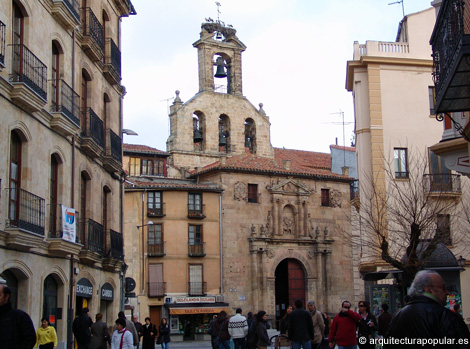 Iglesia de San Martin de Tours, Salamanca, desde la Rua Mayor