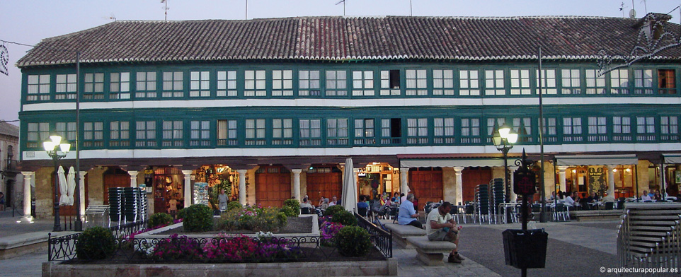 Plaza Mayor de Almagro. Fachada sur.
