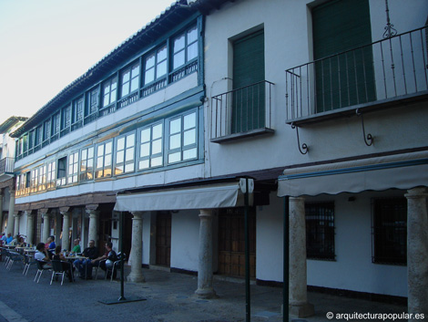 Plaza Mayor de Almagro, transicion de galerias a balcones