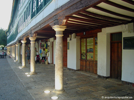 Plaza Mayor de Almagro. Iluminacion soportales