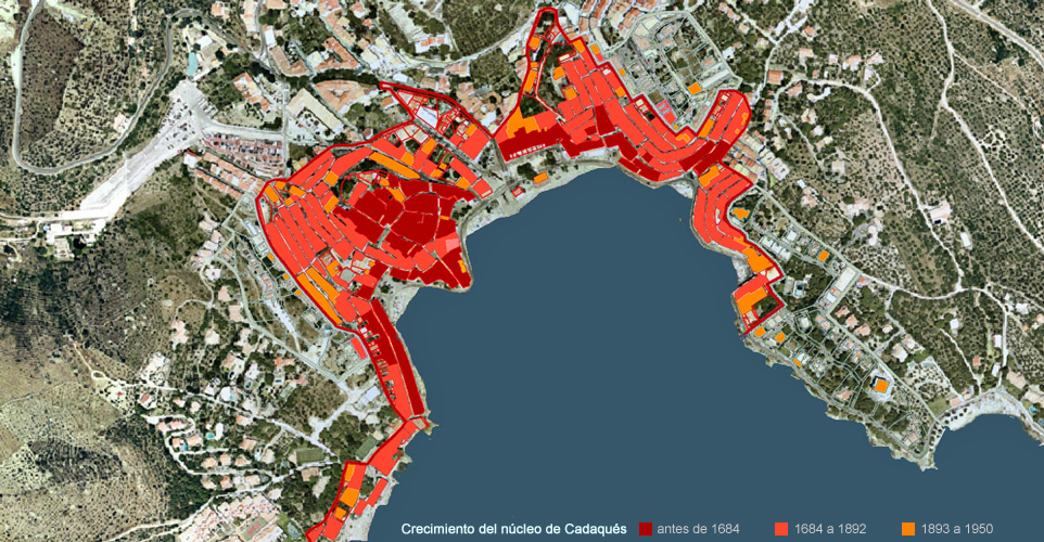 Cadaques, evolucion historica de su casco urbano