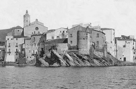 Cadaques, Punta des Baluard desde la bahia