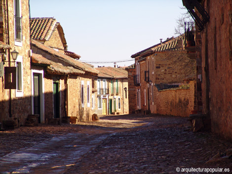 Castrillo de los Polvazares. Calle Juan José Cano