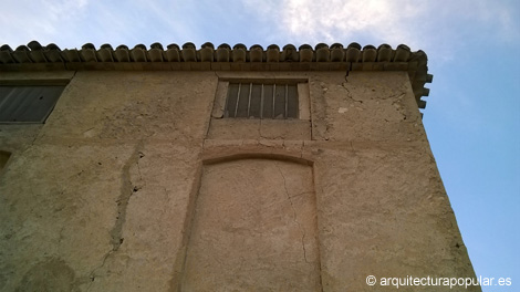 Casa del Monteral. Detalle fachada sur