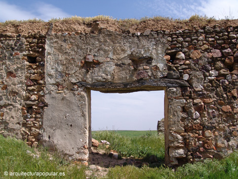 Casa de Campo. Puerta del patio al corral