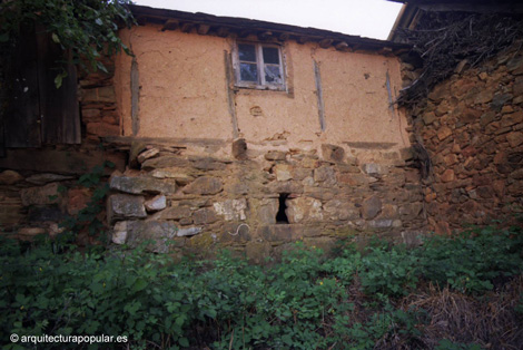 Vivienda Villar del Monte. Fachada trasera